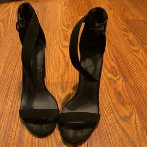 One strap sandal heels